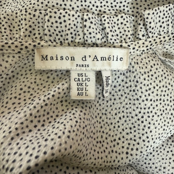 Women's Spotted Blouse - Picture 6 of 6